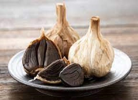 سیر سیاه کرمان با کیفیت پایدار و تخمیر استاندارد